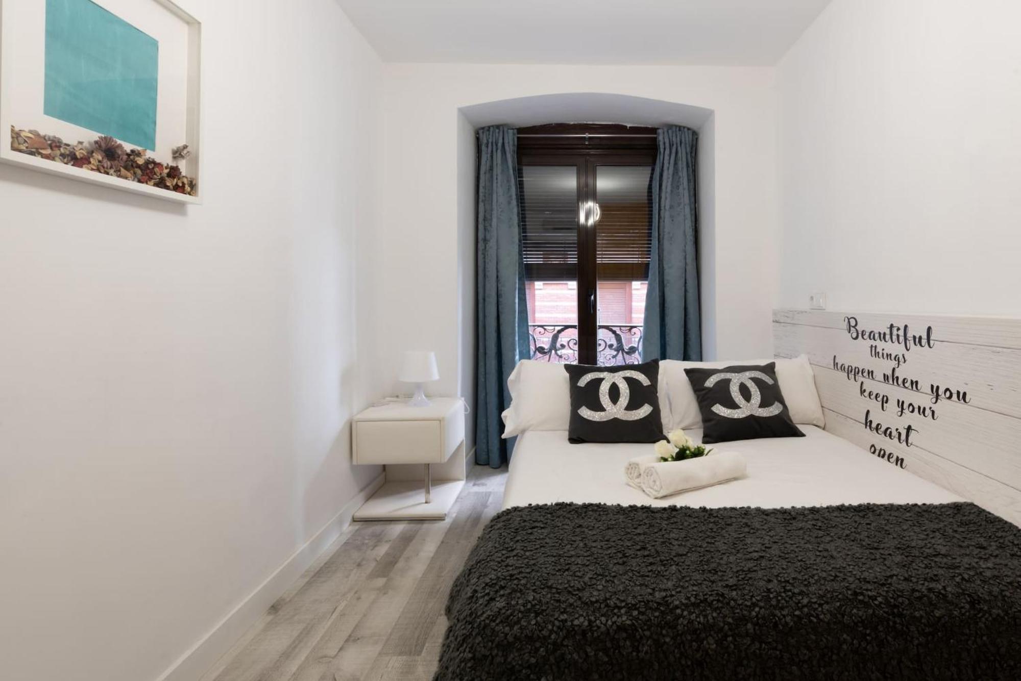 Apartment Day Chueca Centro Gran Via Sol Malasana Madrid