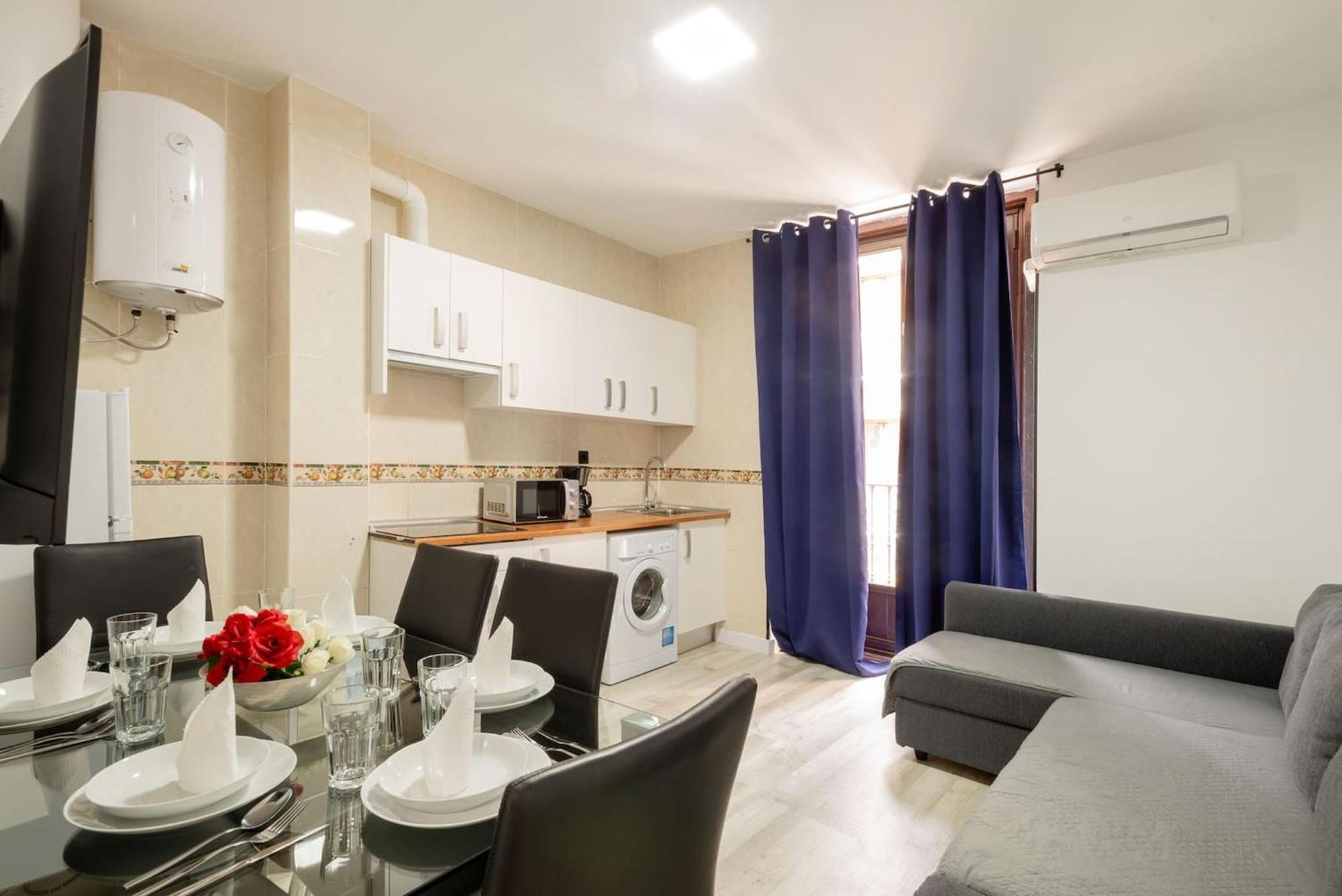 Day Chueca Centro Gran Via Sol Malasana Apartment