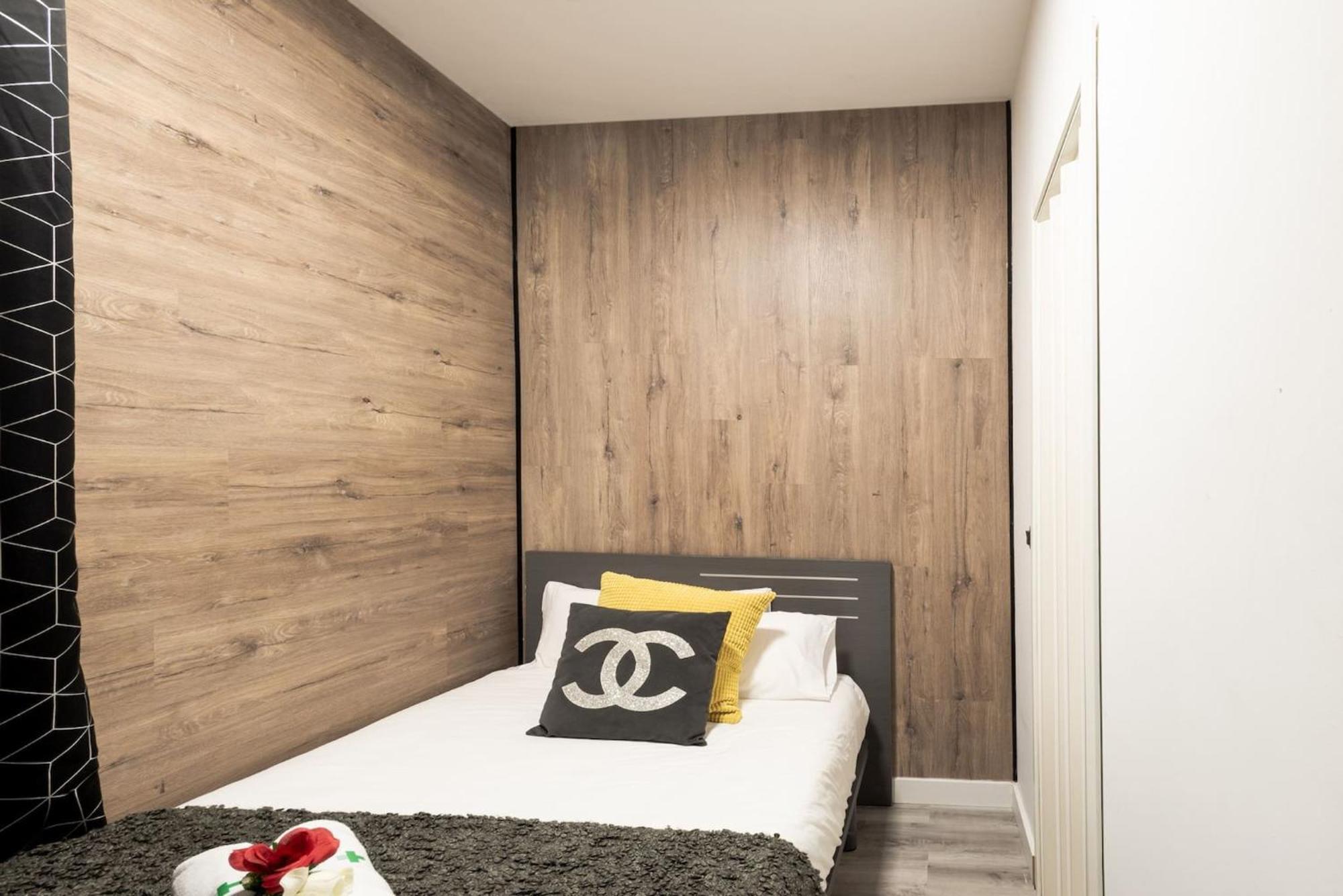 Day Chueca Centro Gran Via Sol Malasana Apartment Madrid
